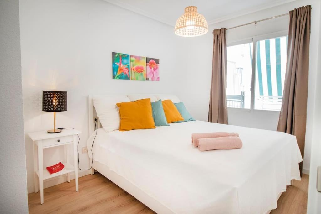 Feines Appartement Mit Hafenblick Santa Pola Exterior photo