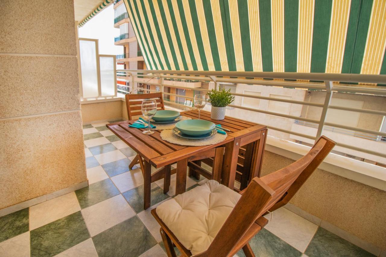 Feines Appartement Mit Hafenblick Santa Pola Exterior photo